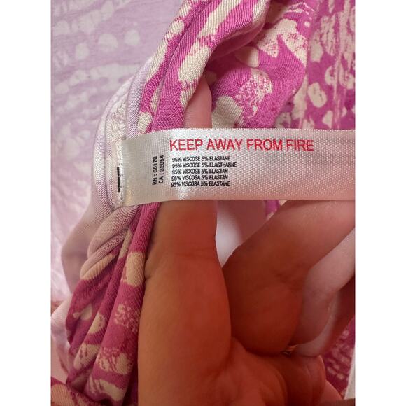 Anthropologie Daily Practice Wrap Top Pink Combo Size Medium - Picture 8 of 8